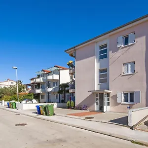 Ita , Rovigno Croazia